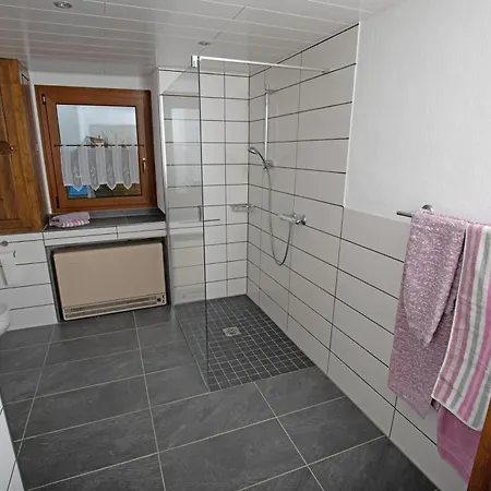 Biebes Apartment Hofen