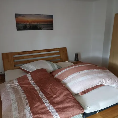 Biebes Apartment Hofen